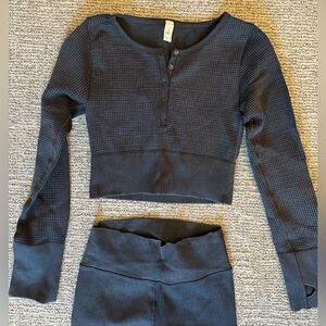 OFFLINE BY AERIE Ribbed Two-Piece Activewear Set